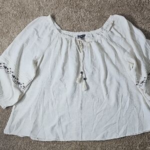 Unique Spectrum‎ Cream Blouse with Embroidered Sleeves